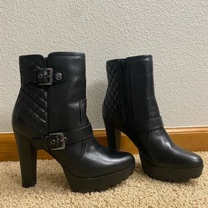 GUESS Size 8 black boot heels